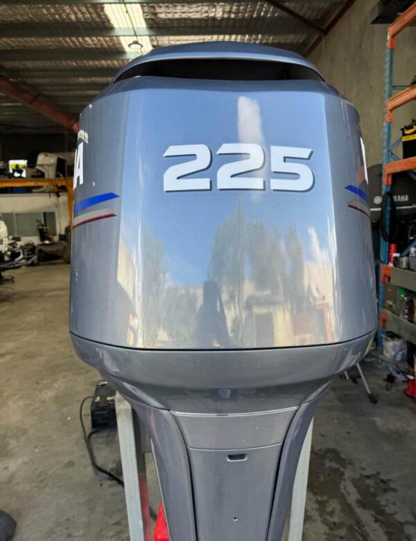 Used Yamaha 225hp Outboard Motor for sale