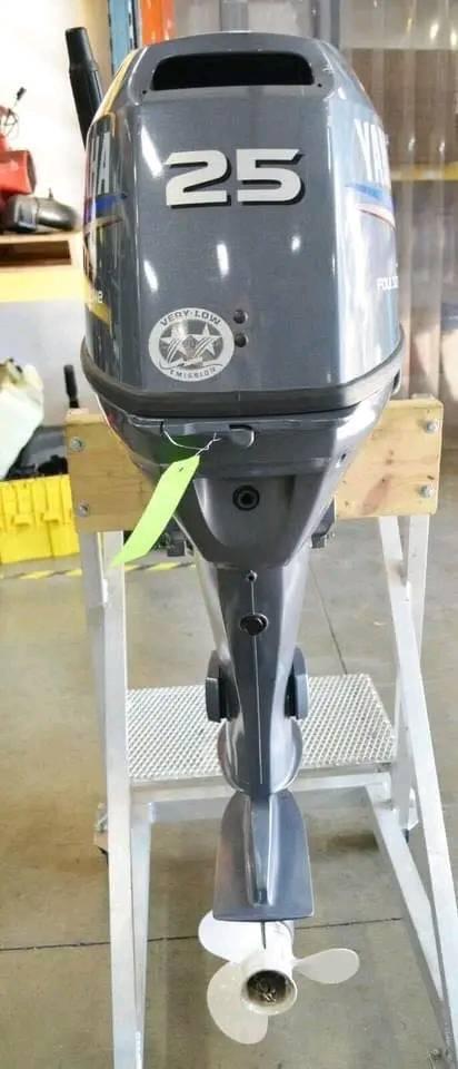 Used Yamaha 25hp Outboard Motor for sale