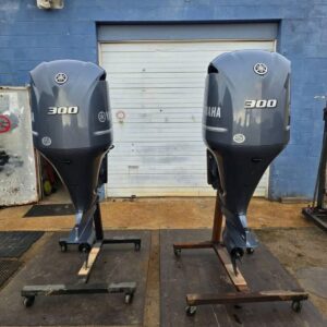 Used Yamaha 300hp Twin Outboard Motor for Sale