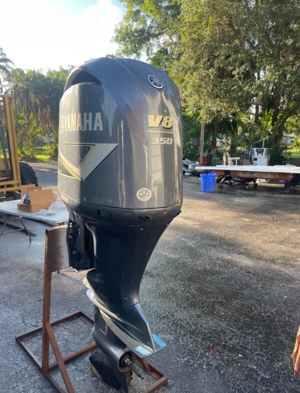 Used Yamaha 350hp Outboard Motor for sale