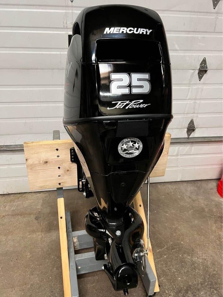 Used Mercury 25hp Jet Outboard Motor for sale