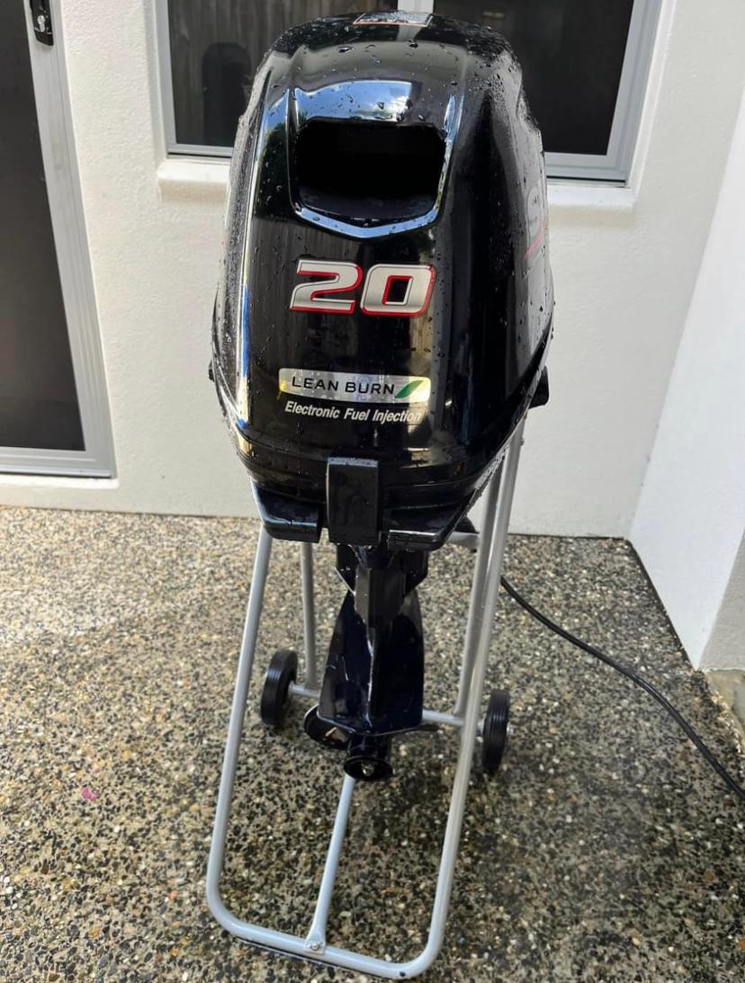 Used Suzuki 20hp Outboard Motor for sale