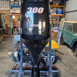 Used Suzuki 300hp Outboard Motor for sale