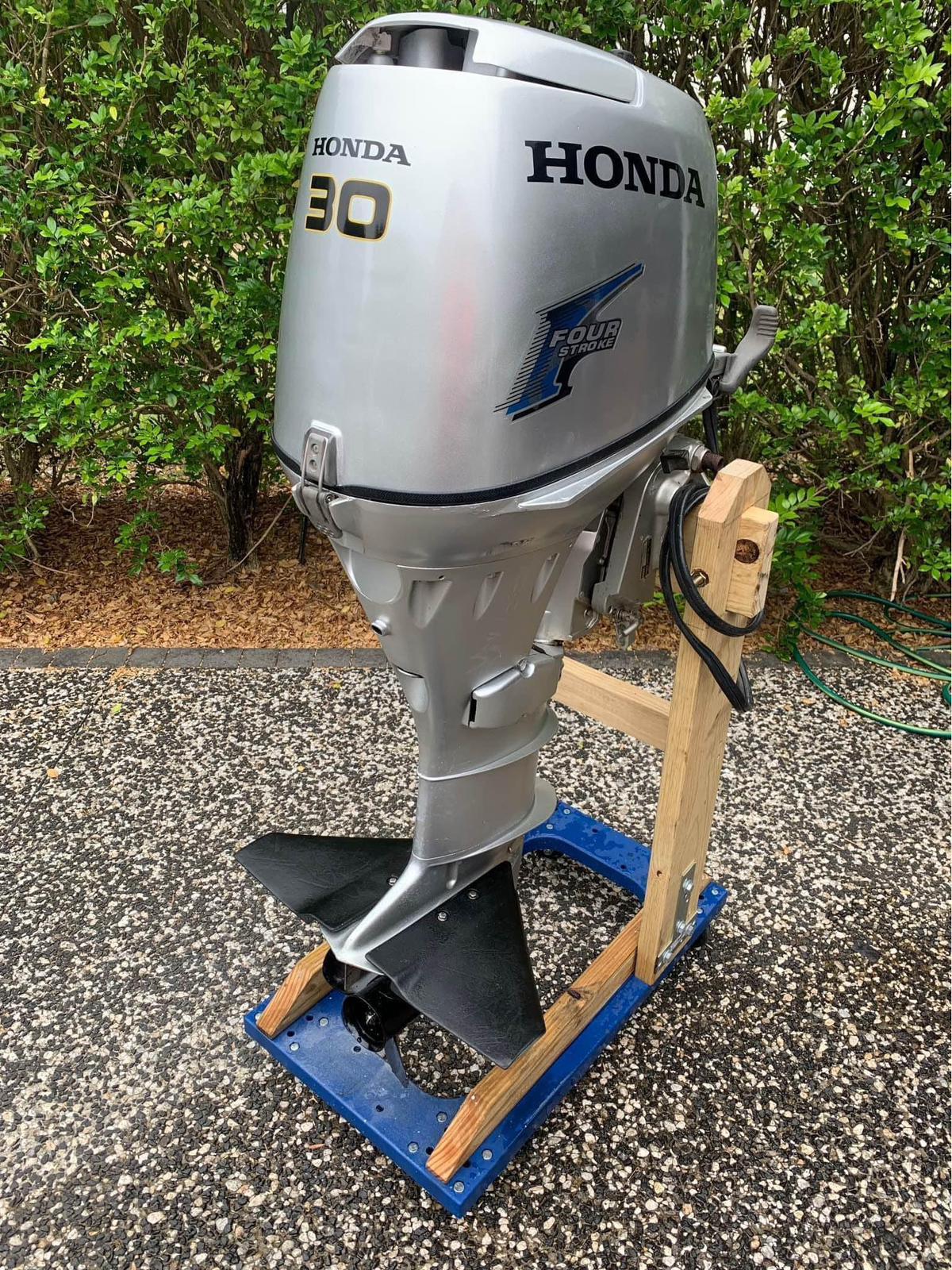 Used Honda 30hp Outboard Motor for sale