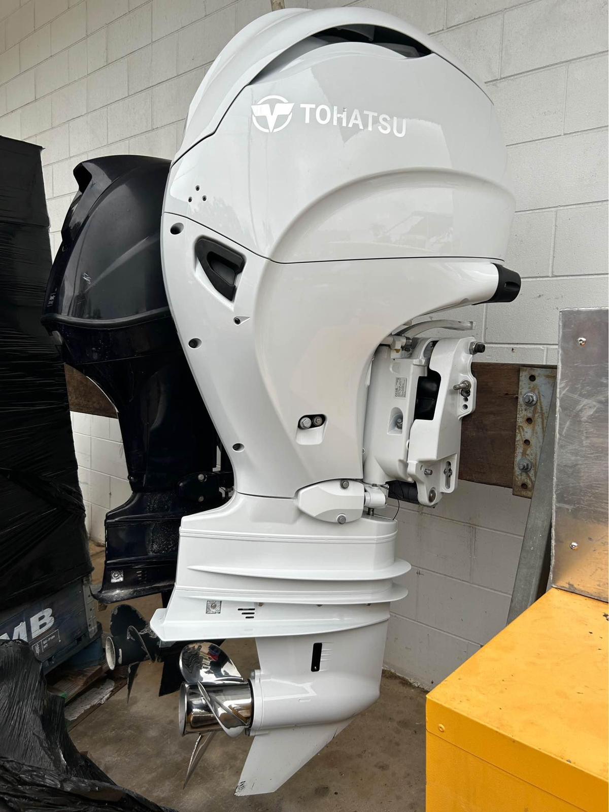 Used Tohatsu 140hp Outboard Motor 3 Used Tohatsu 140hp Outboard Motor for sale